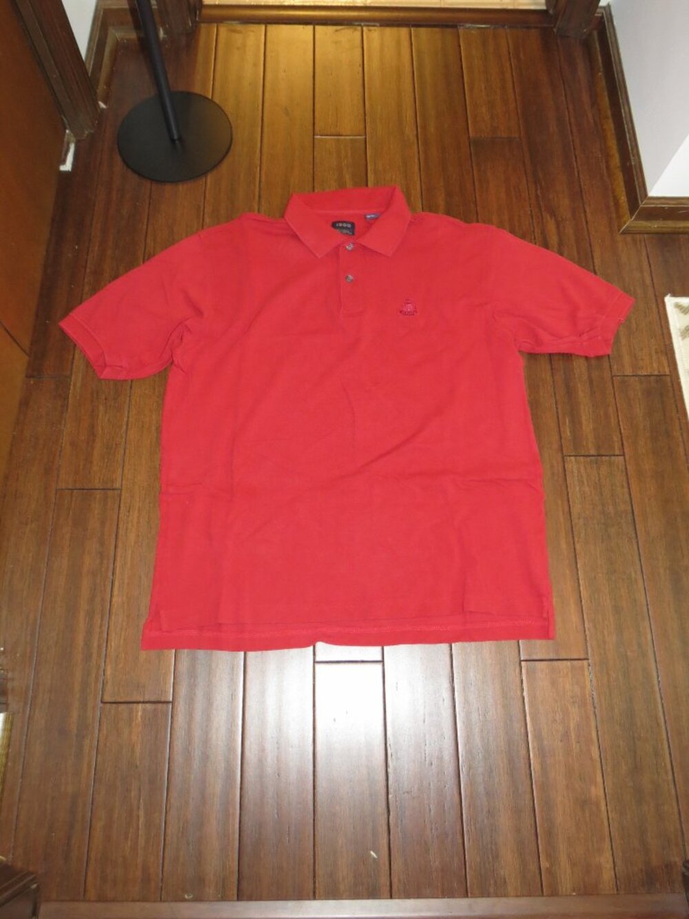 Vintage Izod Men’s Large Polo Shirt with Embroidered Crest